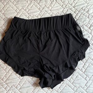 Fp movement Black Ruffle Hem Short Liner